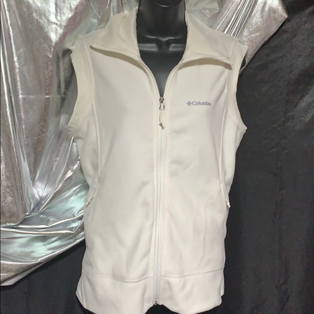 Columbia fleece vest